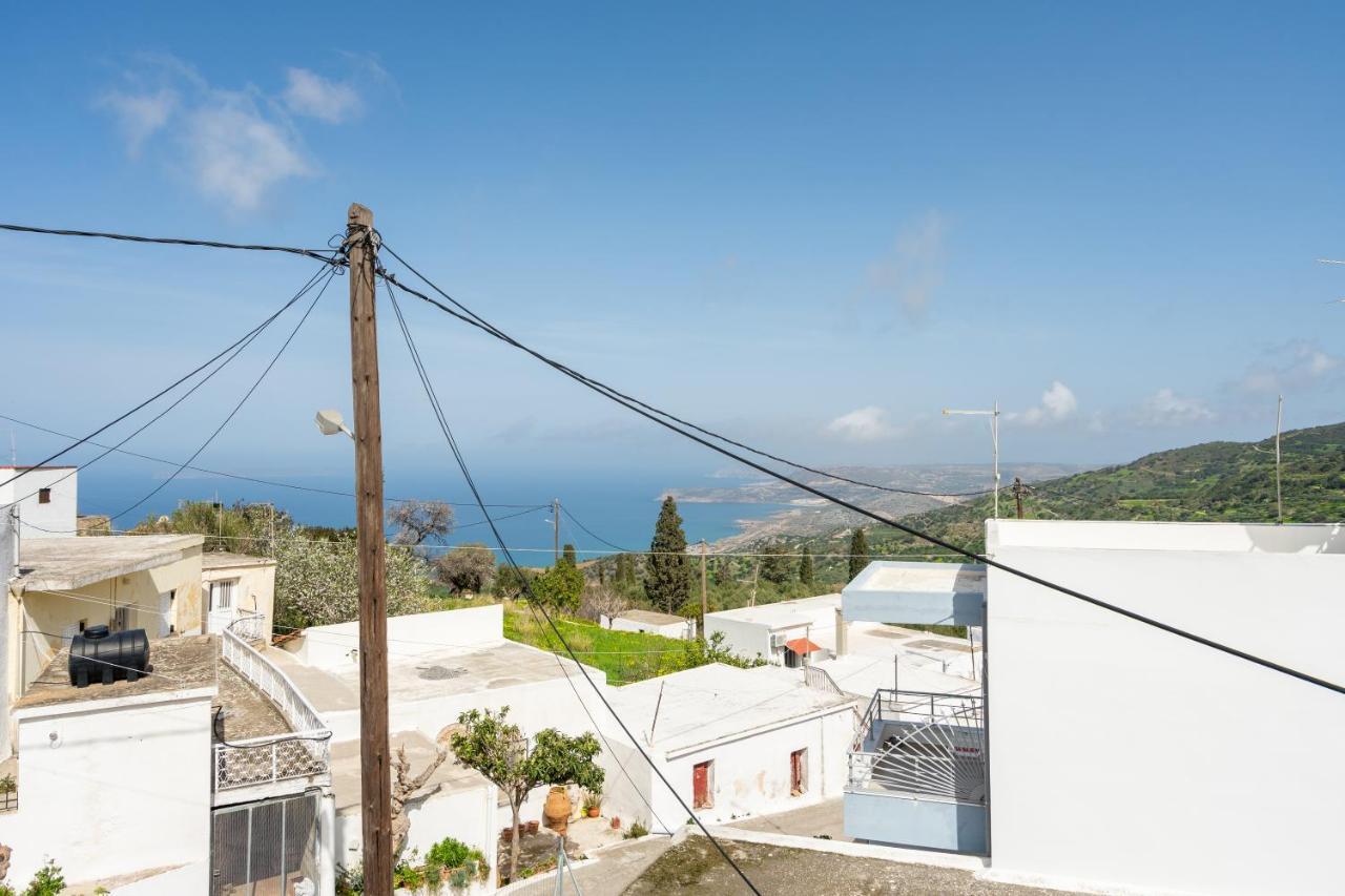 Maisonette In Roussa Ekklisia Sitia  Exteriör bild