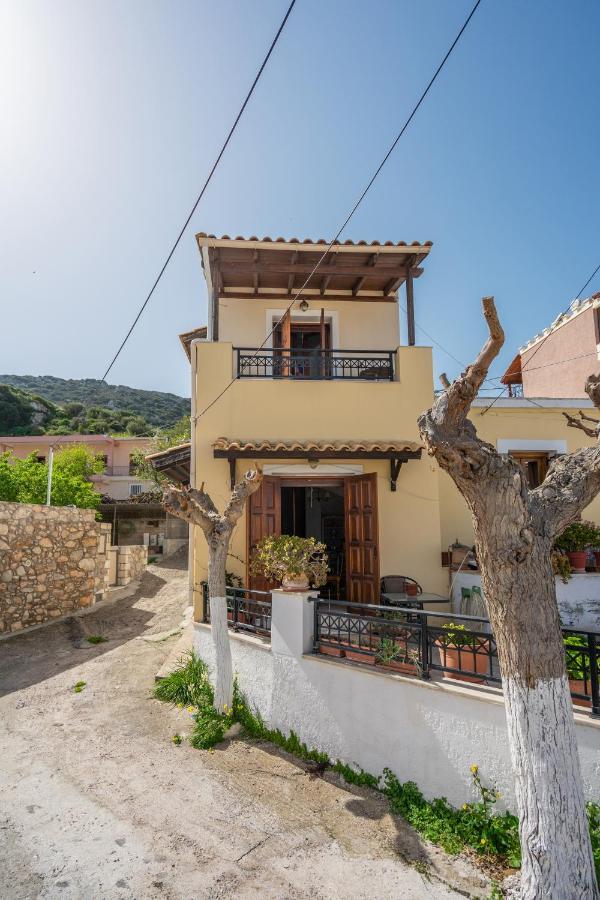 Maisonette In Roussa Ekklisia Sitia  Exteriör bild